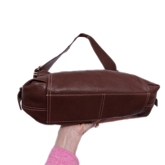 New! Clarks Genuine Pebbled Leather One Strap Shoulder Bag - Picture 7 of 7